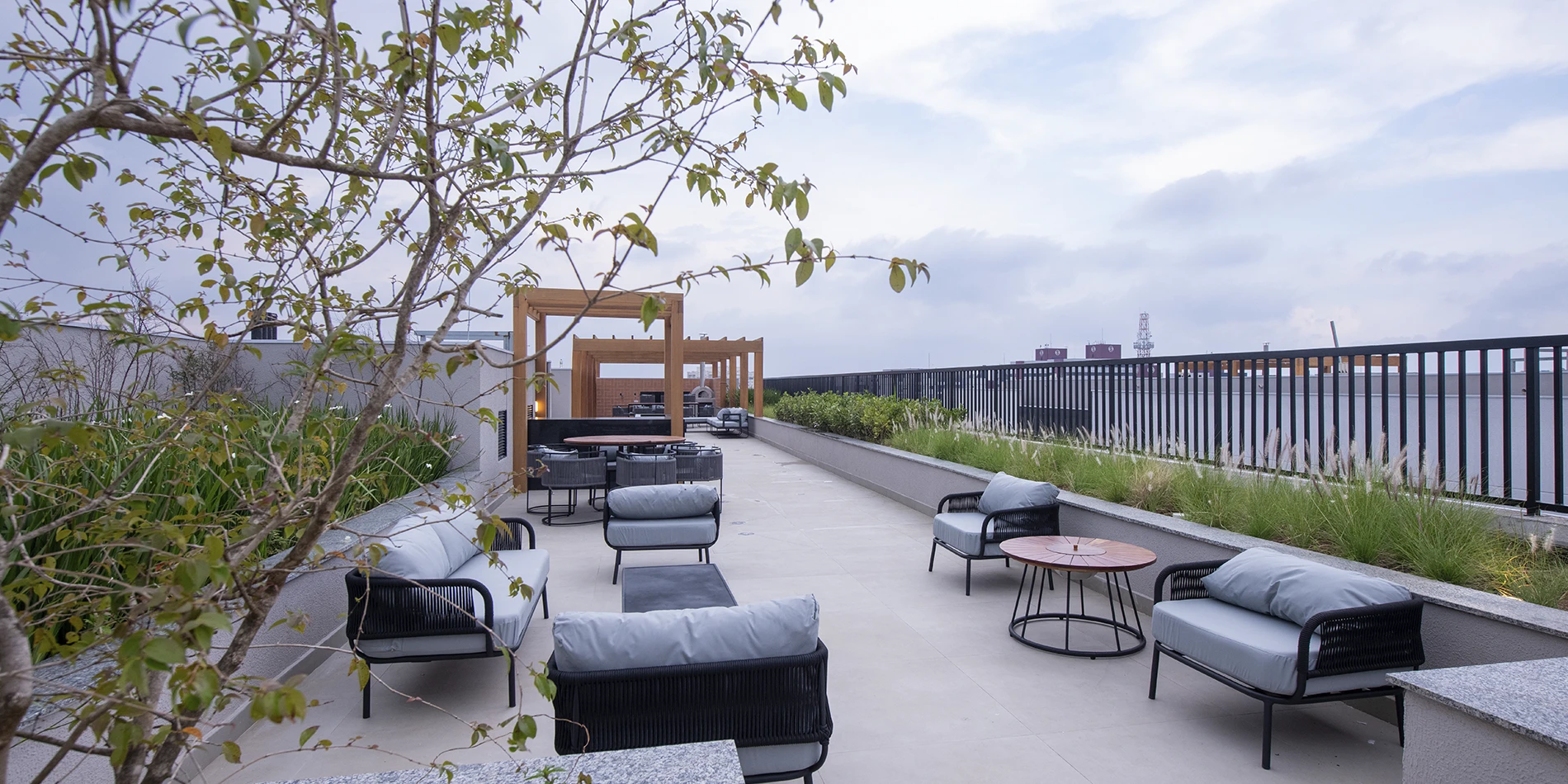 Rooftop Sky Bar